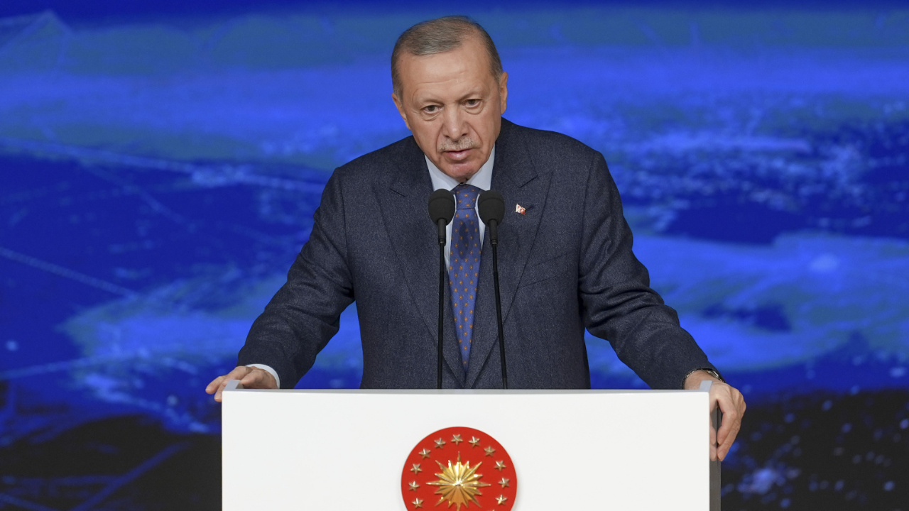 Erdoğan ağır konuştu: Teğmenleri 15 Temmuz’a bağladı